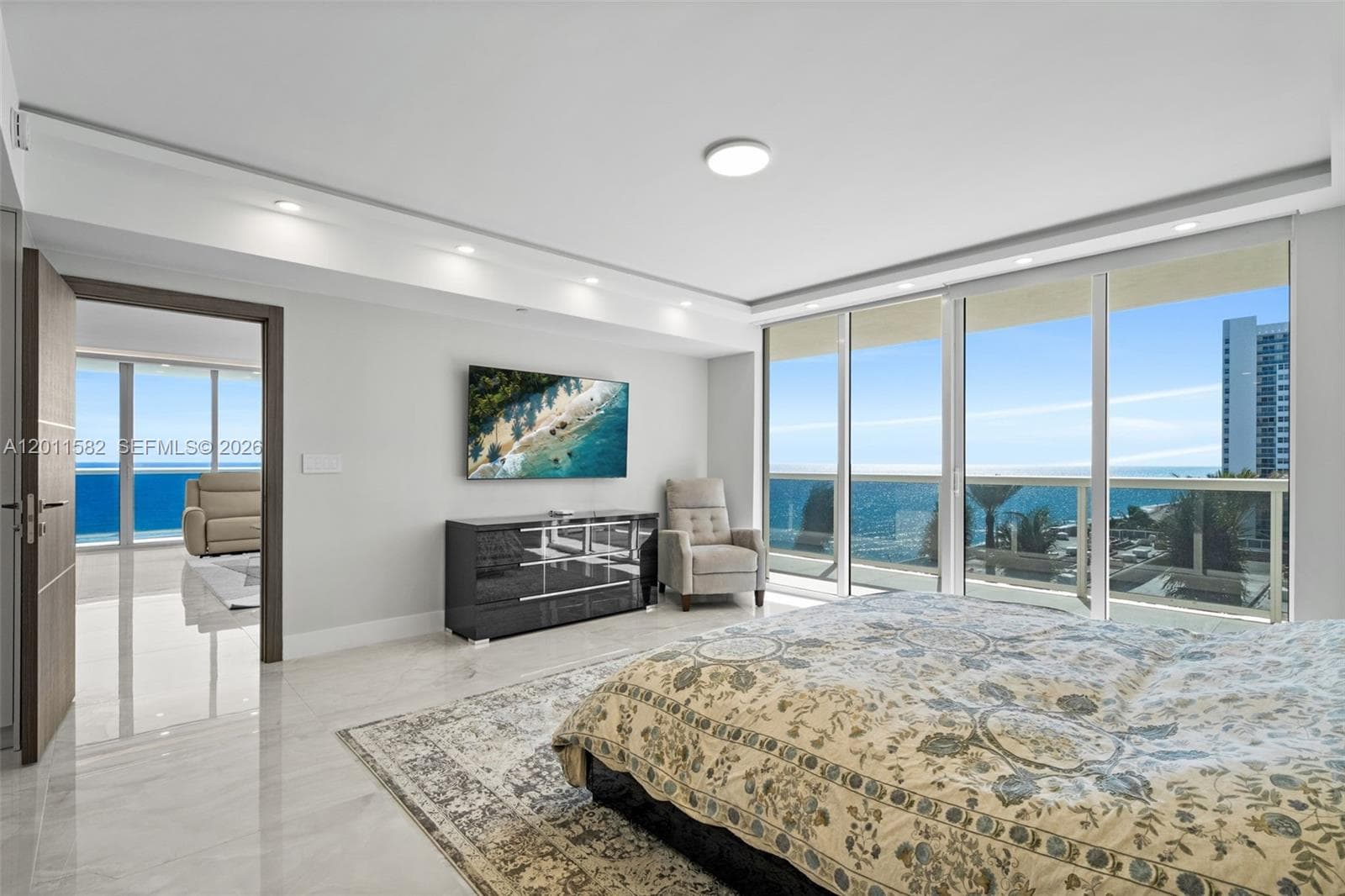 1830 S Ocean Dr 1002 photo 16