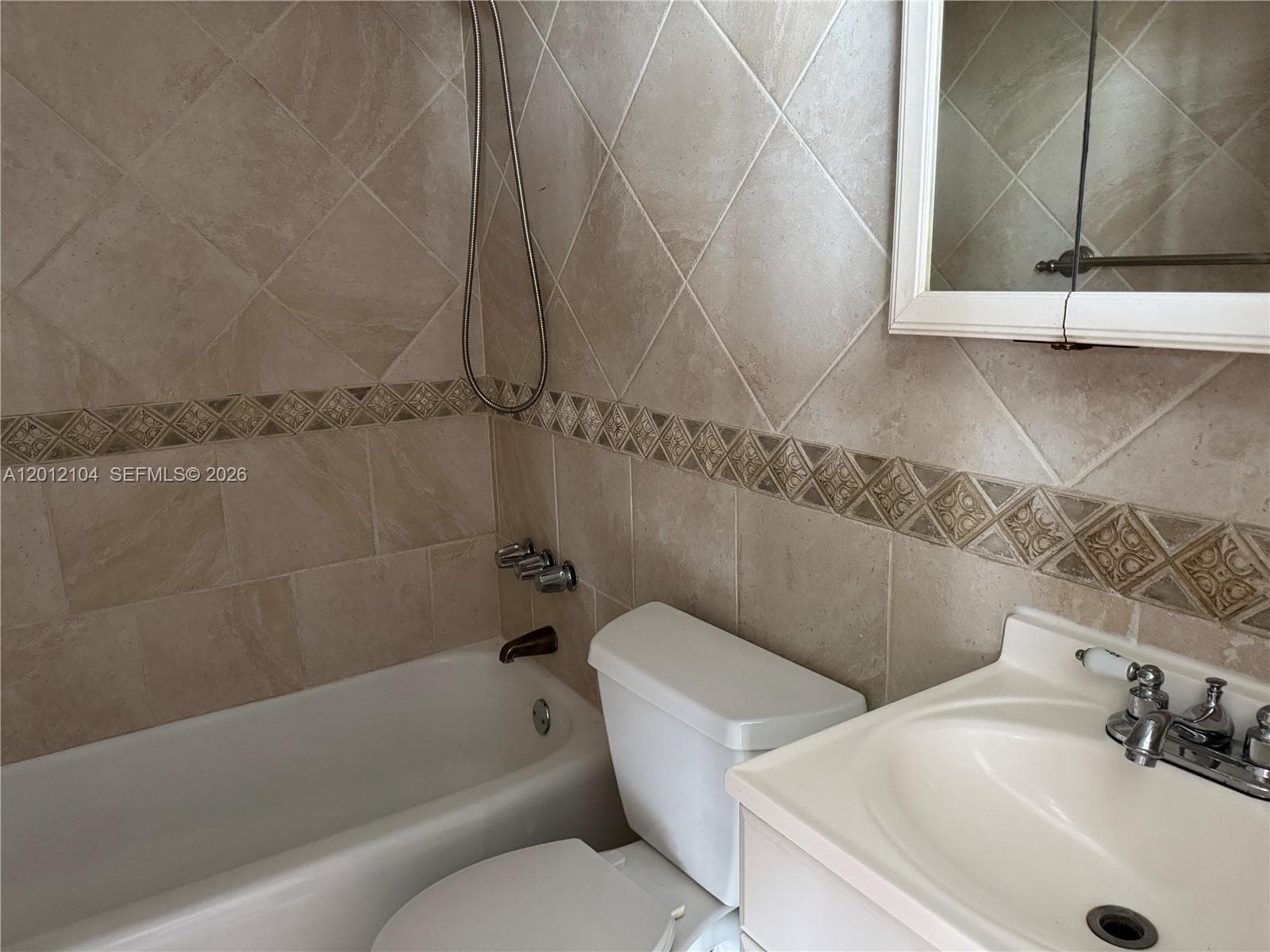 7545 E Treasure Dr 5G photo 7