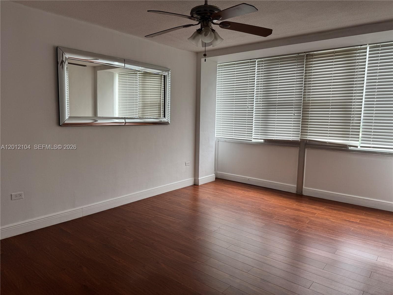 7545 E Treasure Dr 5G photo 5
