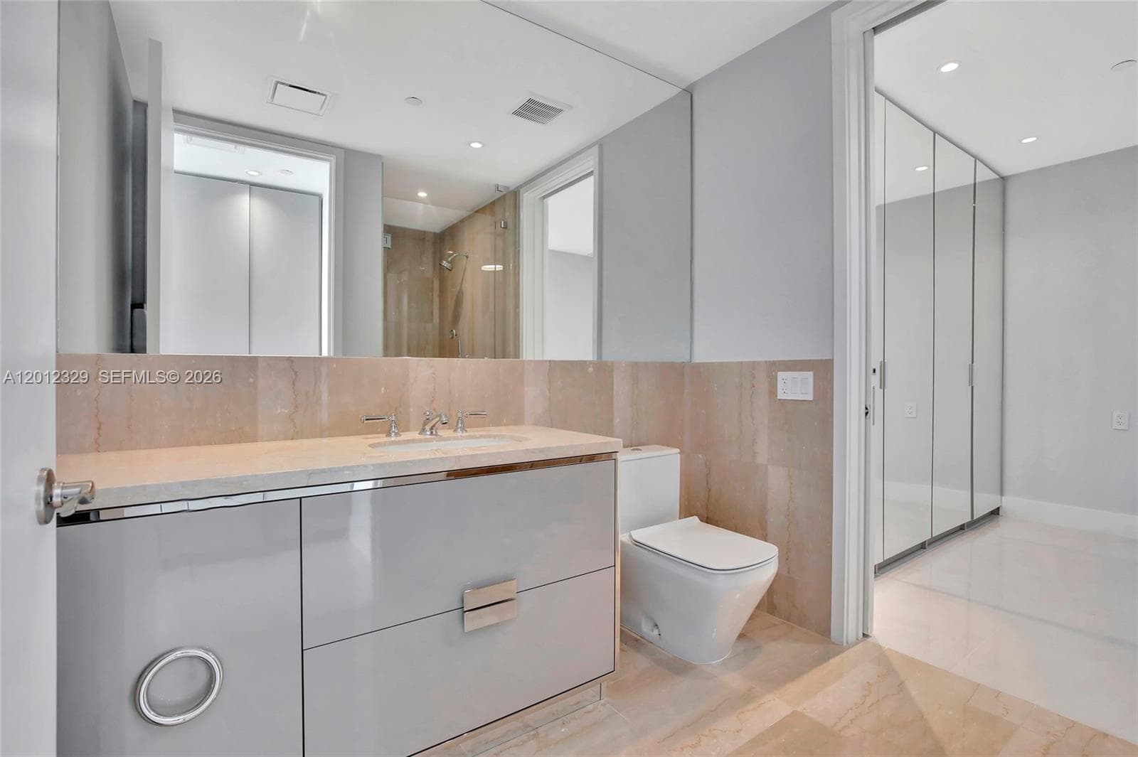15701 Collins Ave 3804 photo 17