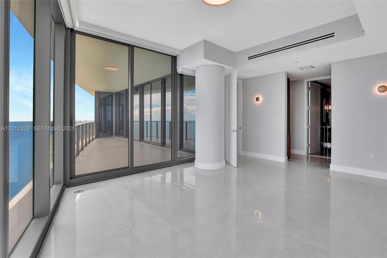 15701 Collins Ave 3804 photo 8