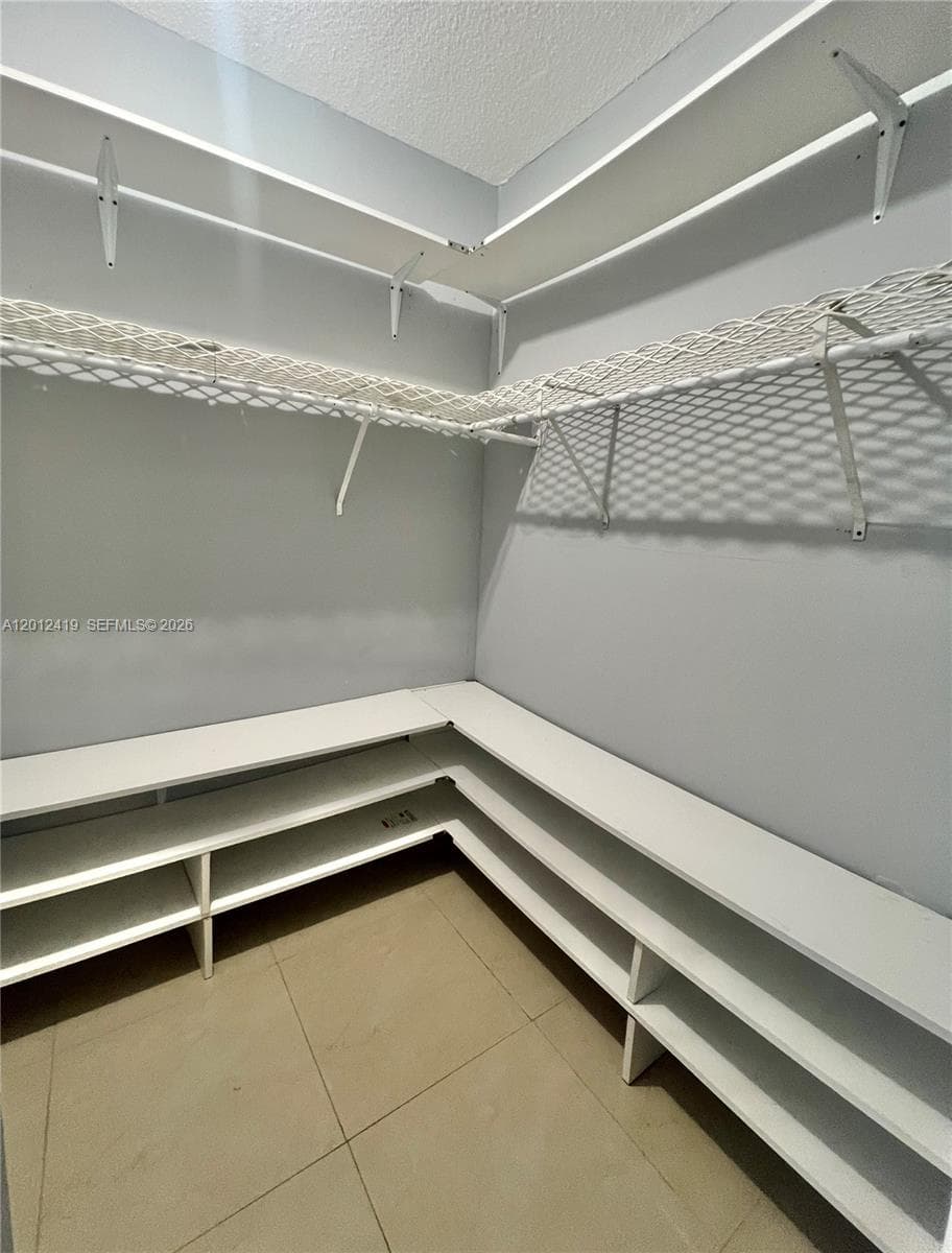 1801 S Ocean Dr 535 photo 11