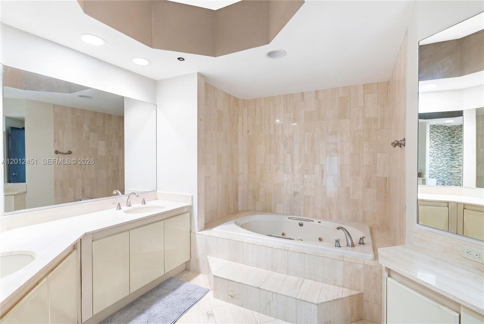 1440 Ocean Blvd 5D photo 21