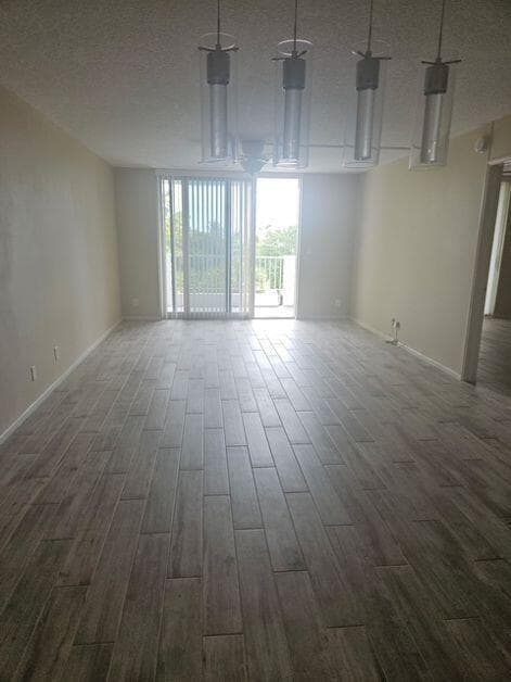 1421 S Ocean Boulevard 412 photo 2