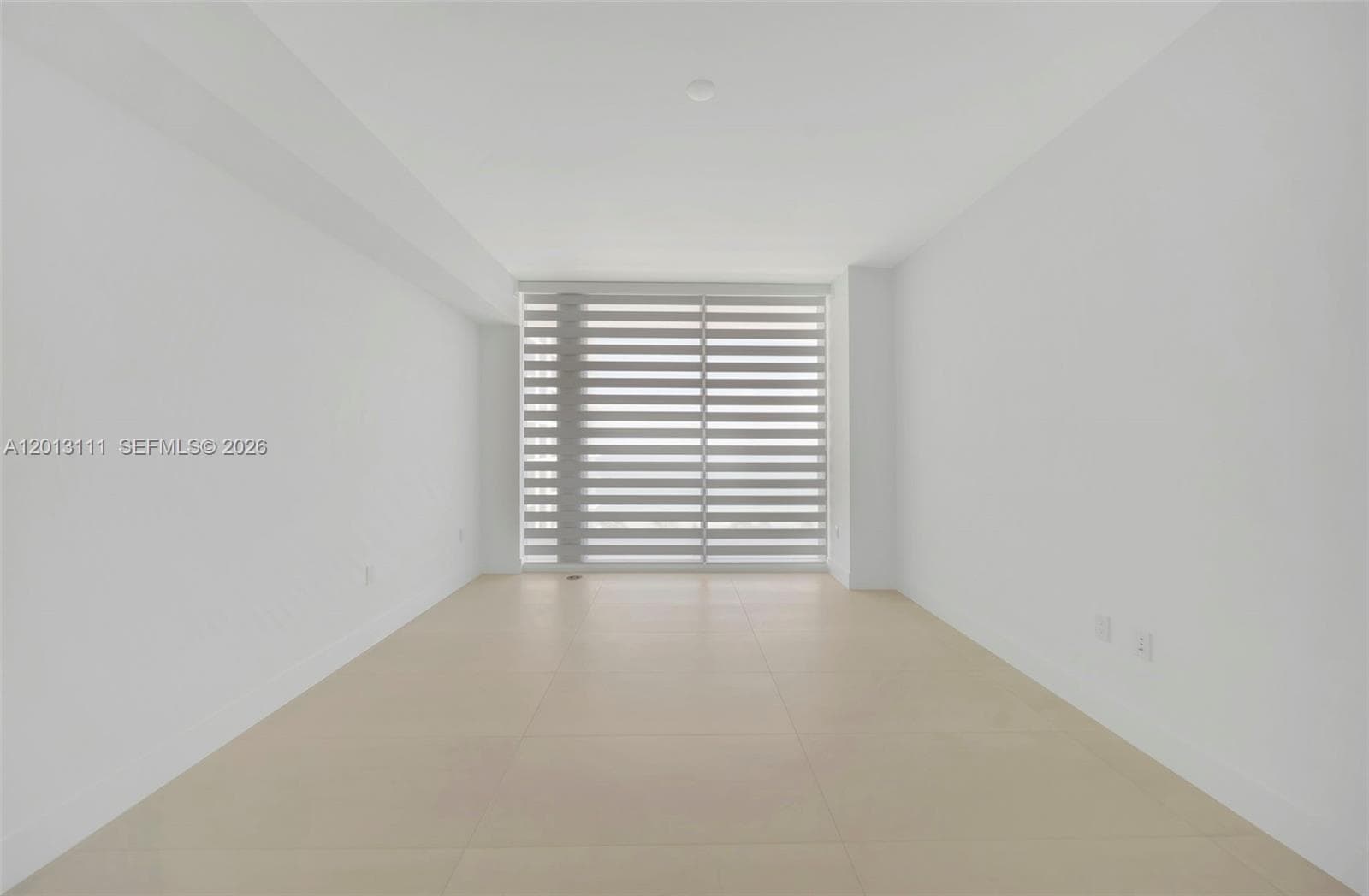 153 N Seabreeze Blvd 801 photo 14