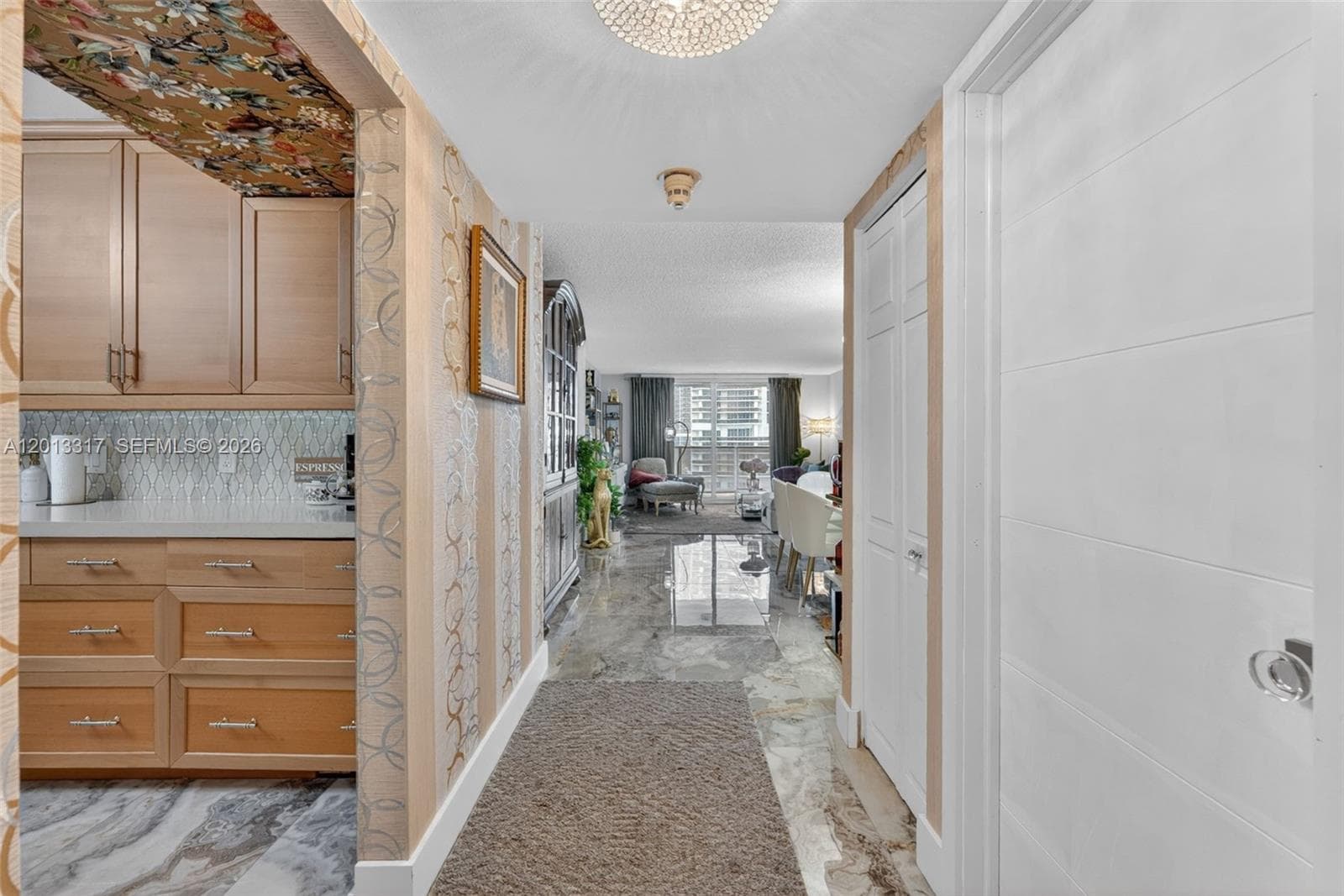 1880 S Ocean Dr 705 photo 4