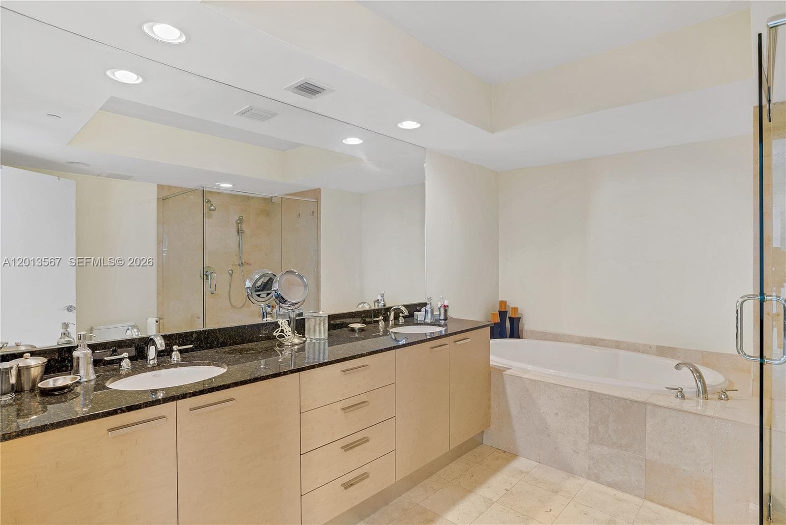 1850 S Ocean Dr 1410 photo 20