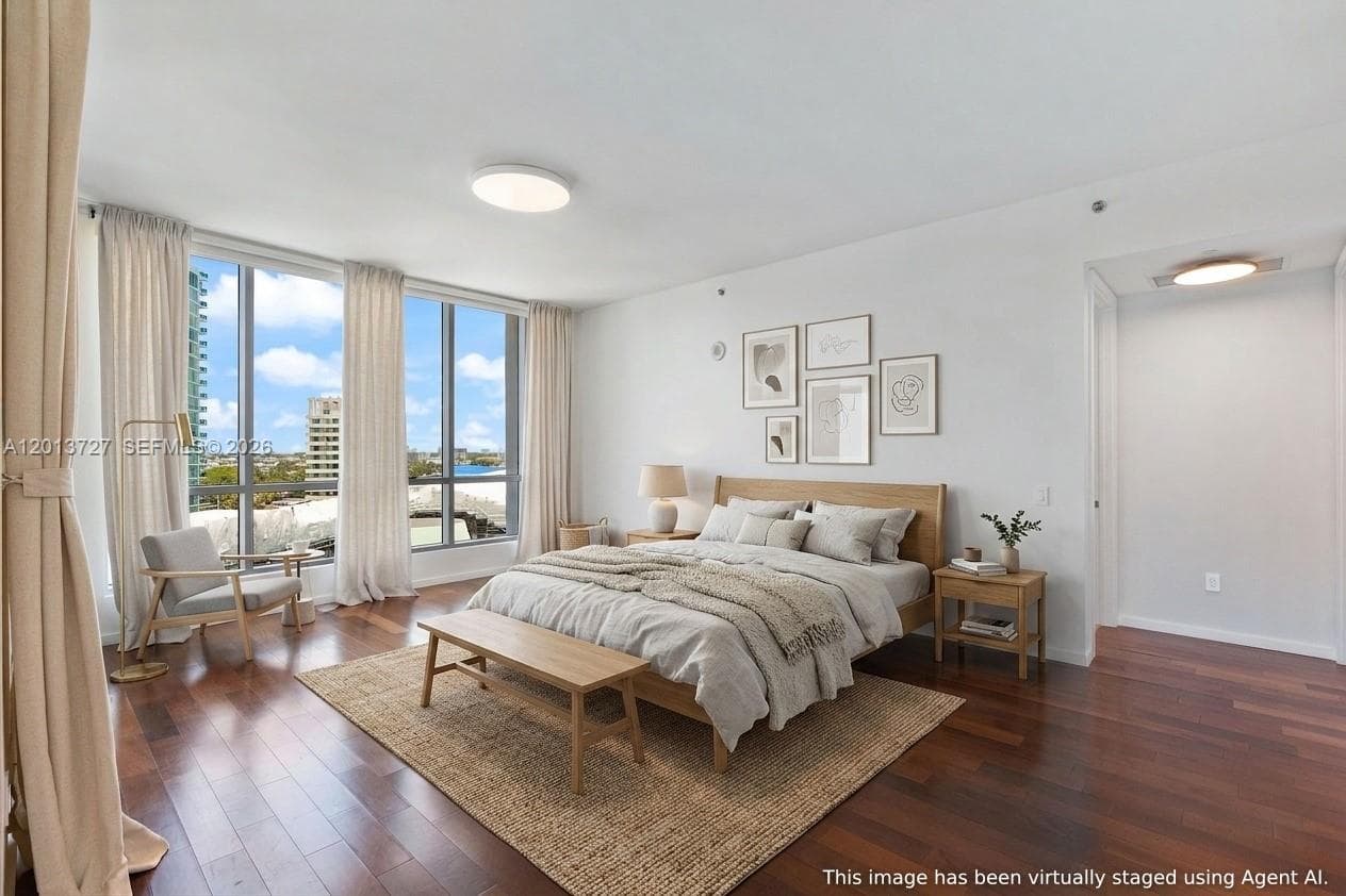 5959 Collins Ave 1101 photo 2