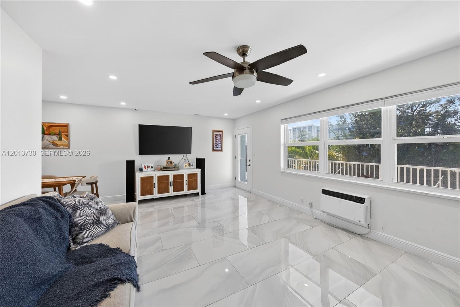 3922 NE 166th St S209 photo 9