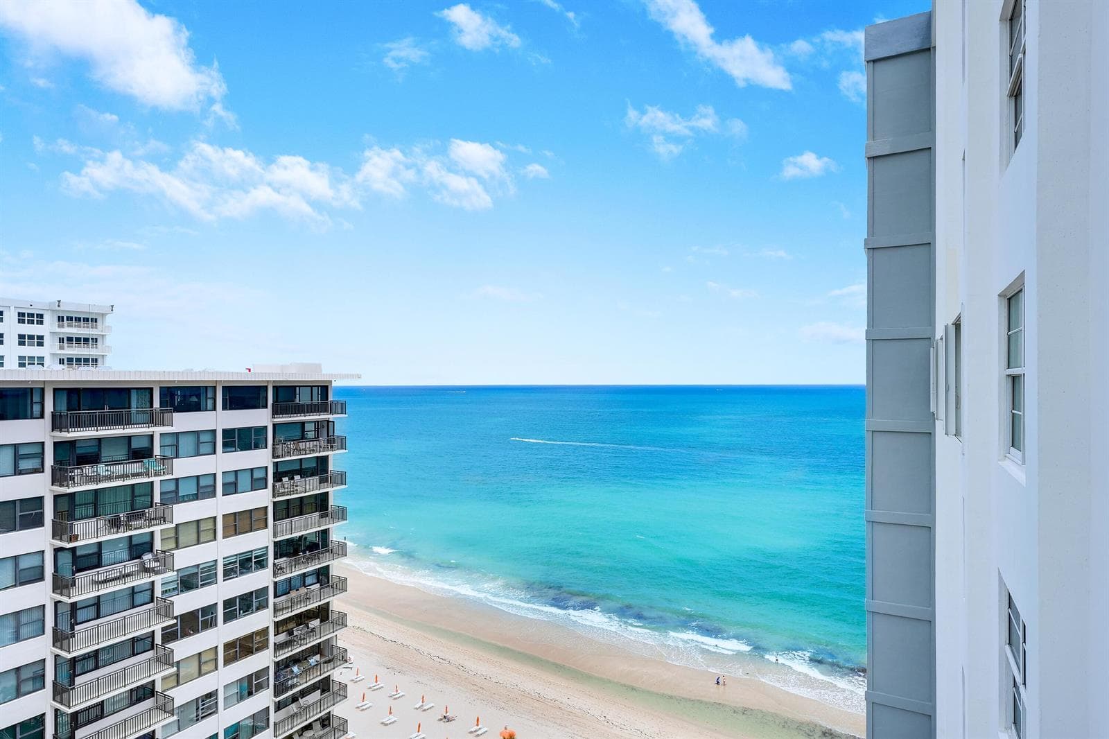 3750 Galt Ocean Drive 1710 photo 2