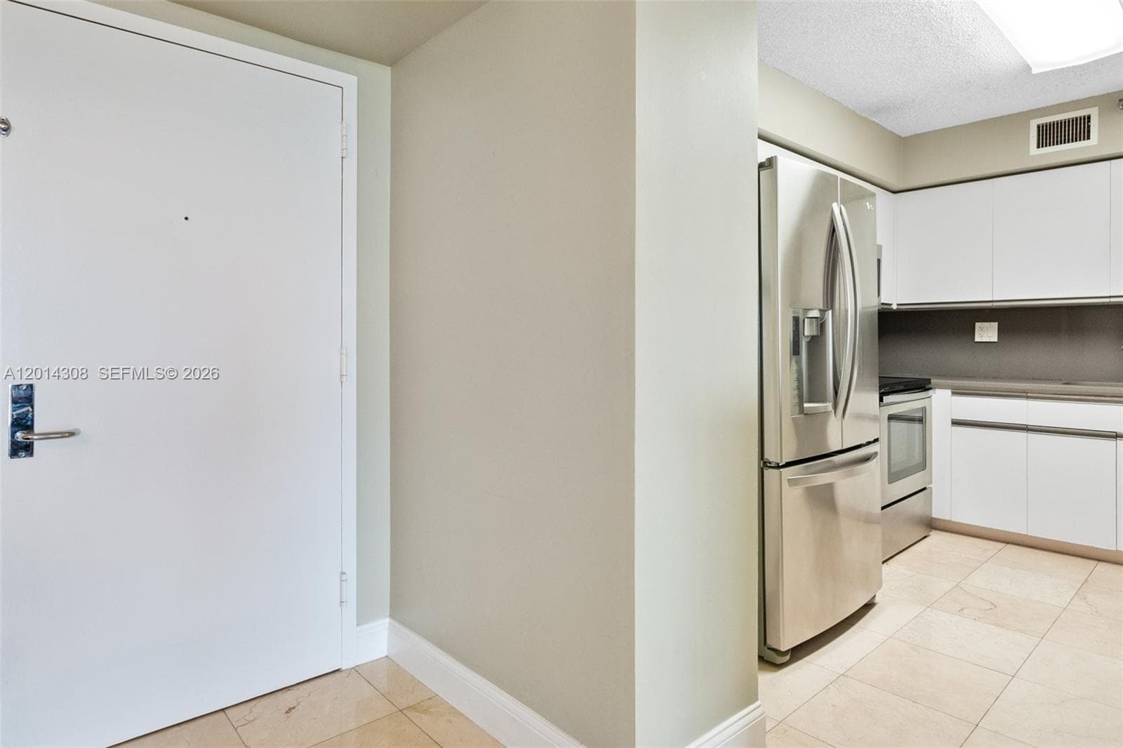 3400 NE 192nd St 1707 photo 4