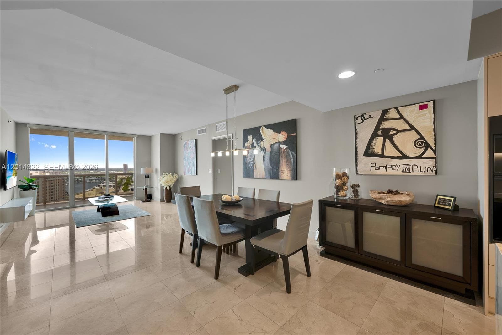 1800 Ocean Dr 2007 photo 13