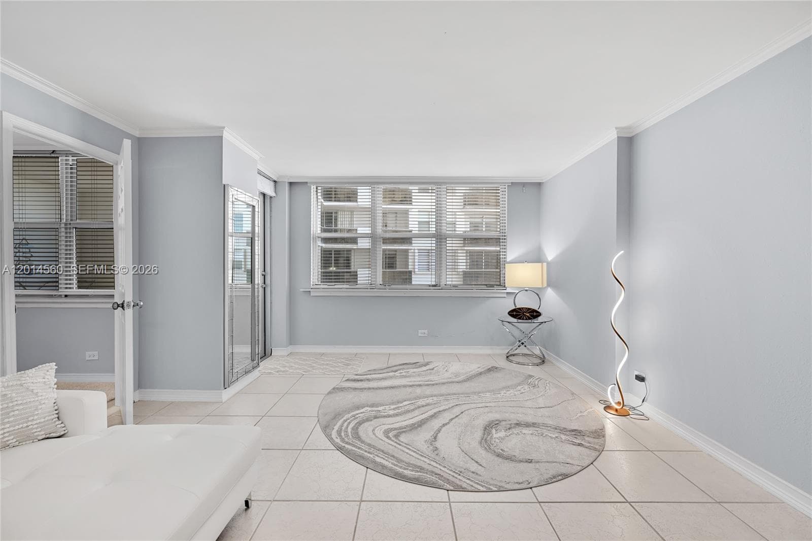 6039 Collins Ave 621 photo 12