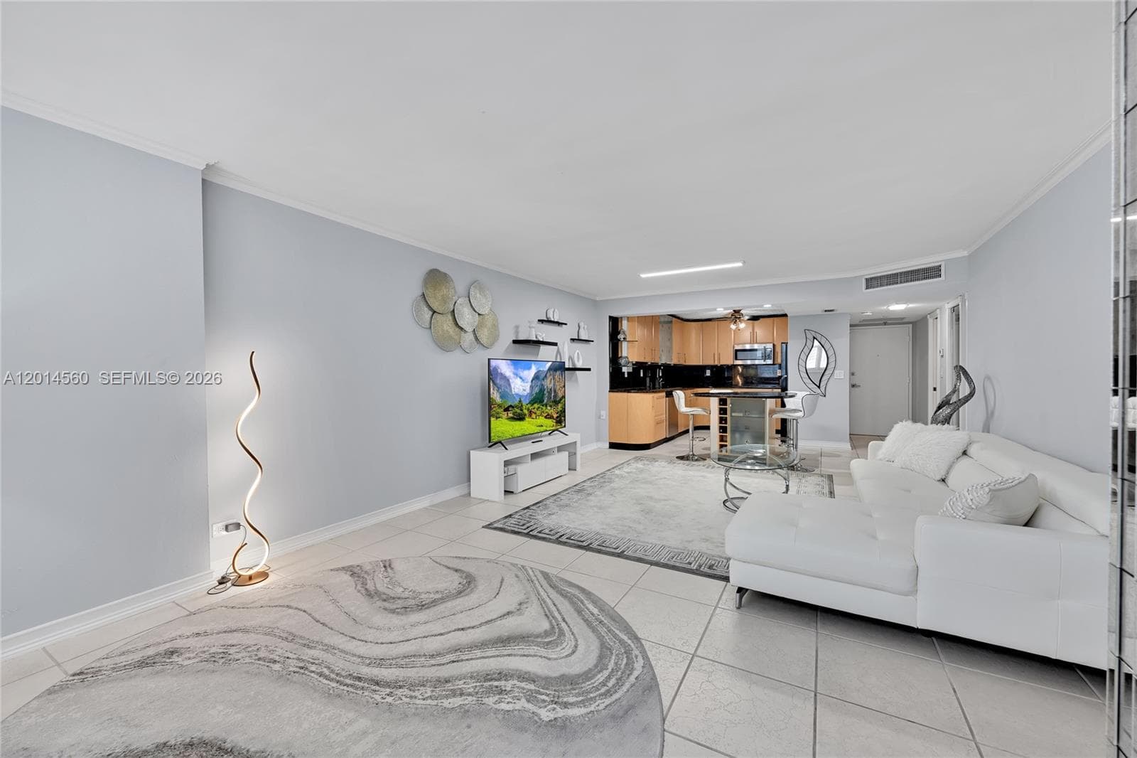 6039 Collins Ave 621 photo 22