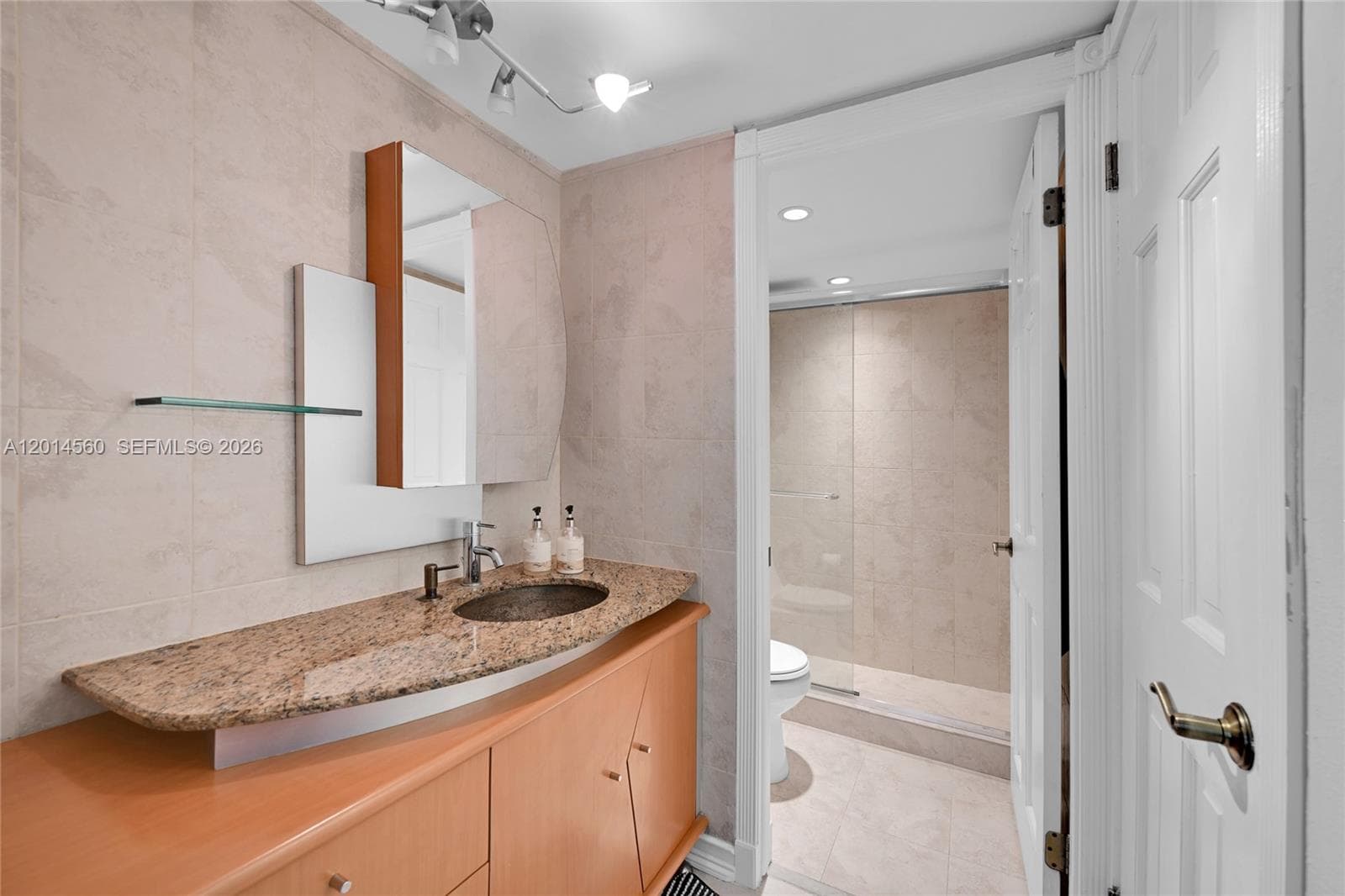 6039 Collins Ave 621 photo 15