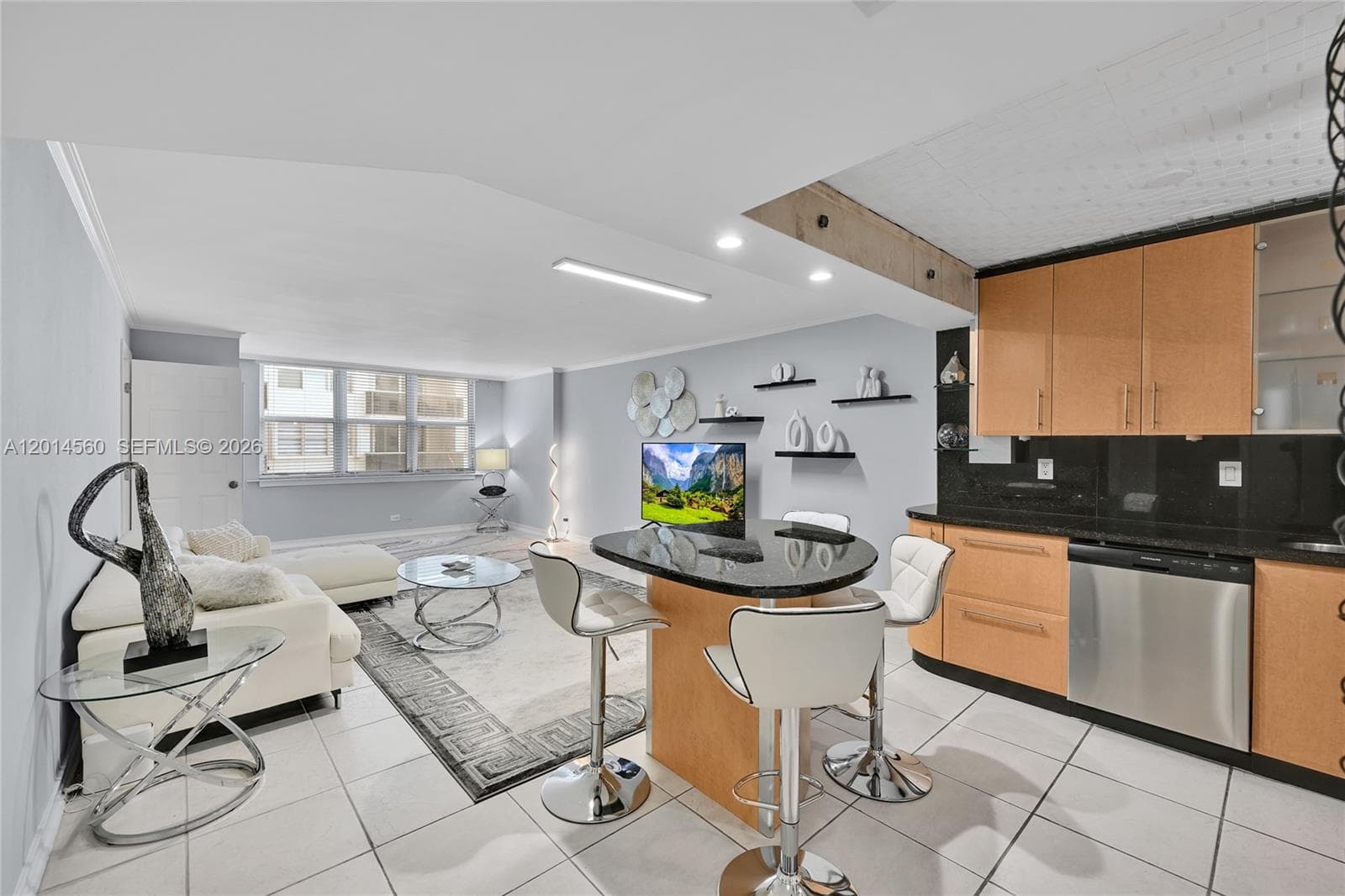 6039 Collins Ave 621 photo 25