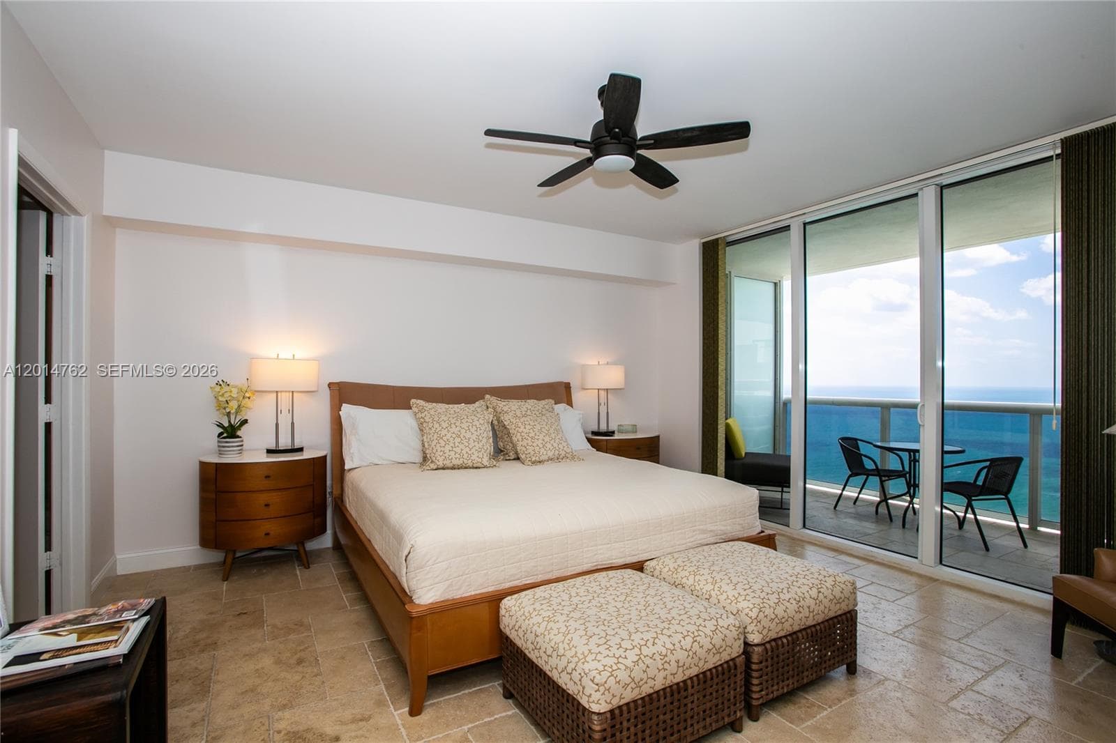 1830 Ocean Dr 4504 photo 11