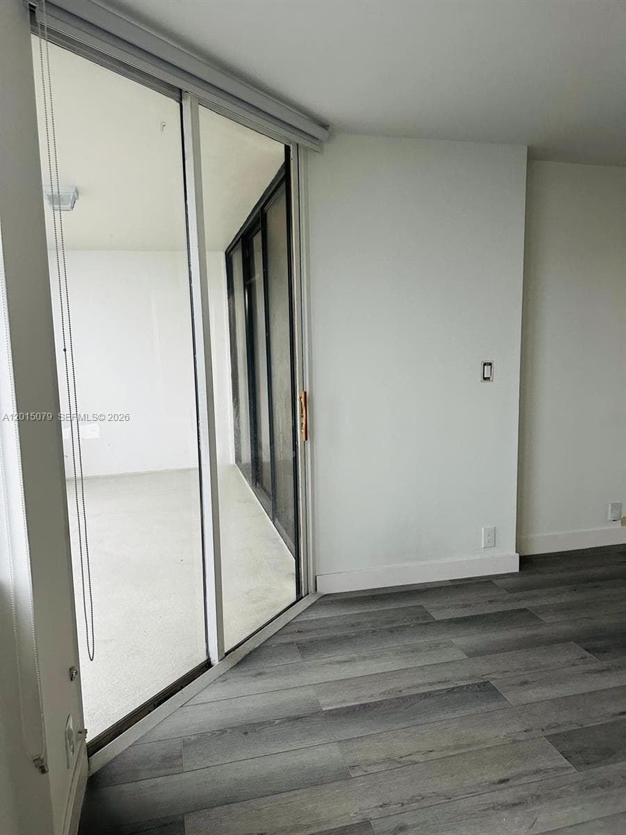 1901 Brickell Ave B2104 photo 4