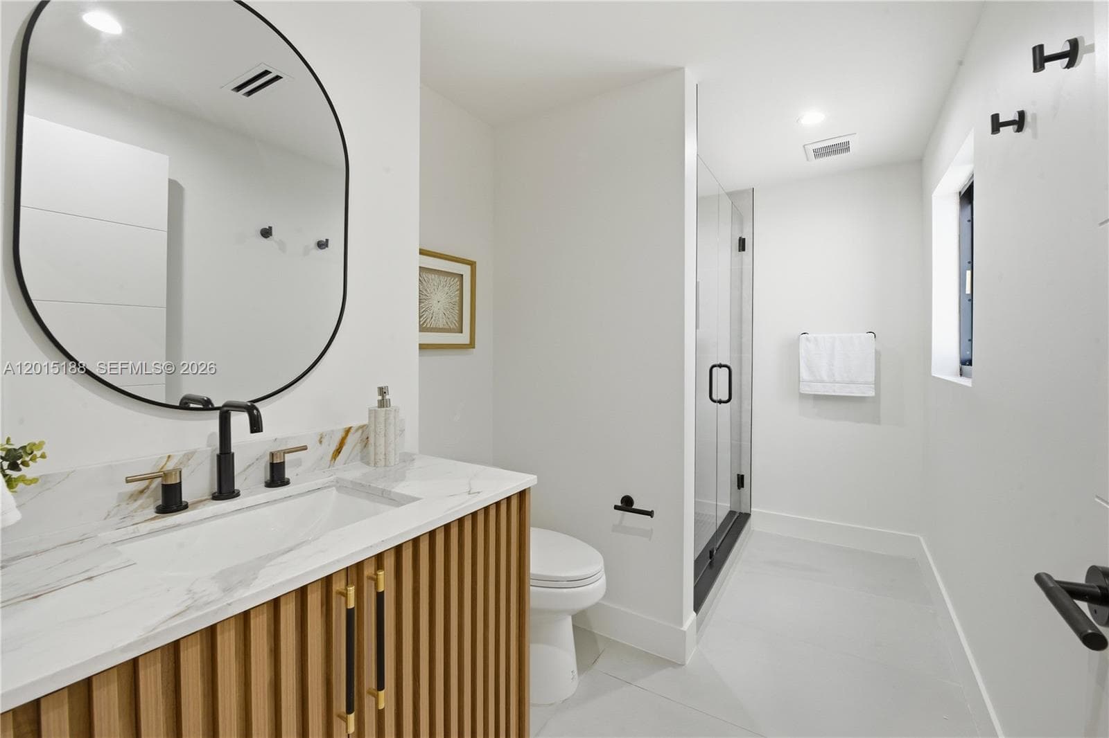 2637 Sugarloaf Ln photo 19