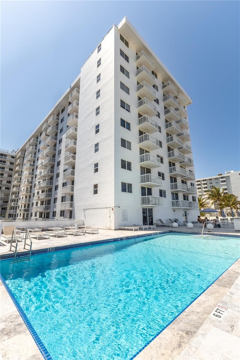 401 Ocean Dr 525 photo 13