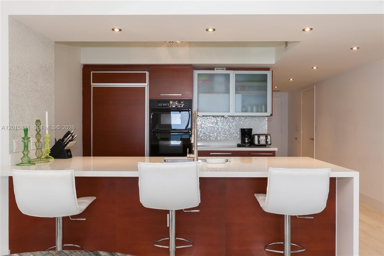 1830 Ocean Dr 3711 photo 6