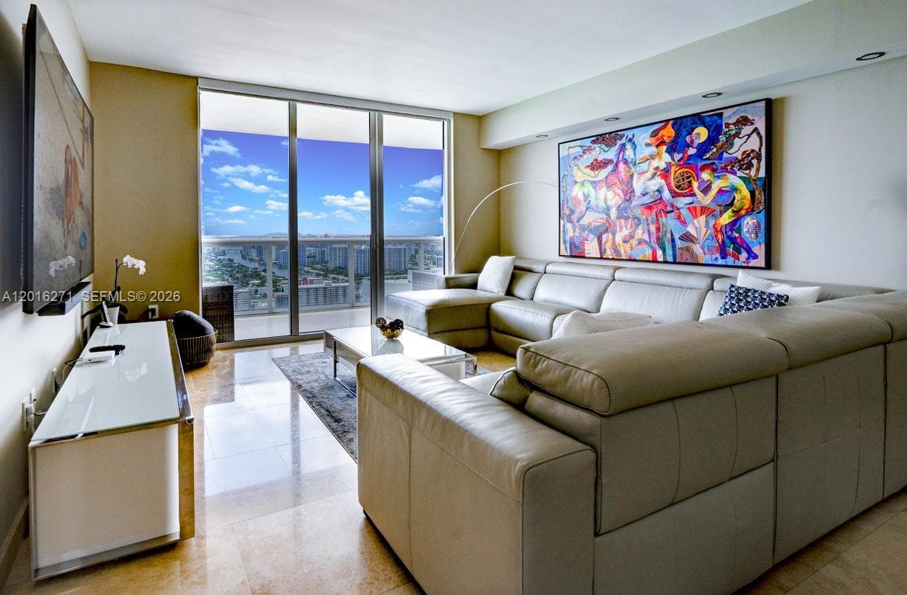 1830 S Ocean Dr 4903 photo 22