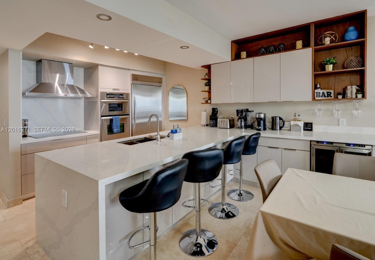 1830 S Ocean Dr 4903 photo 3