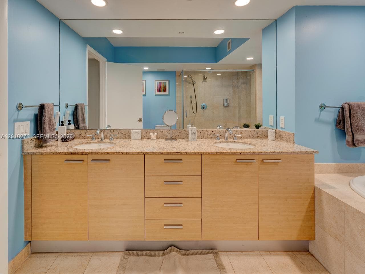 1830 S Ocean Dr 4903 photo 14