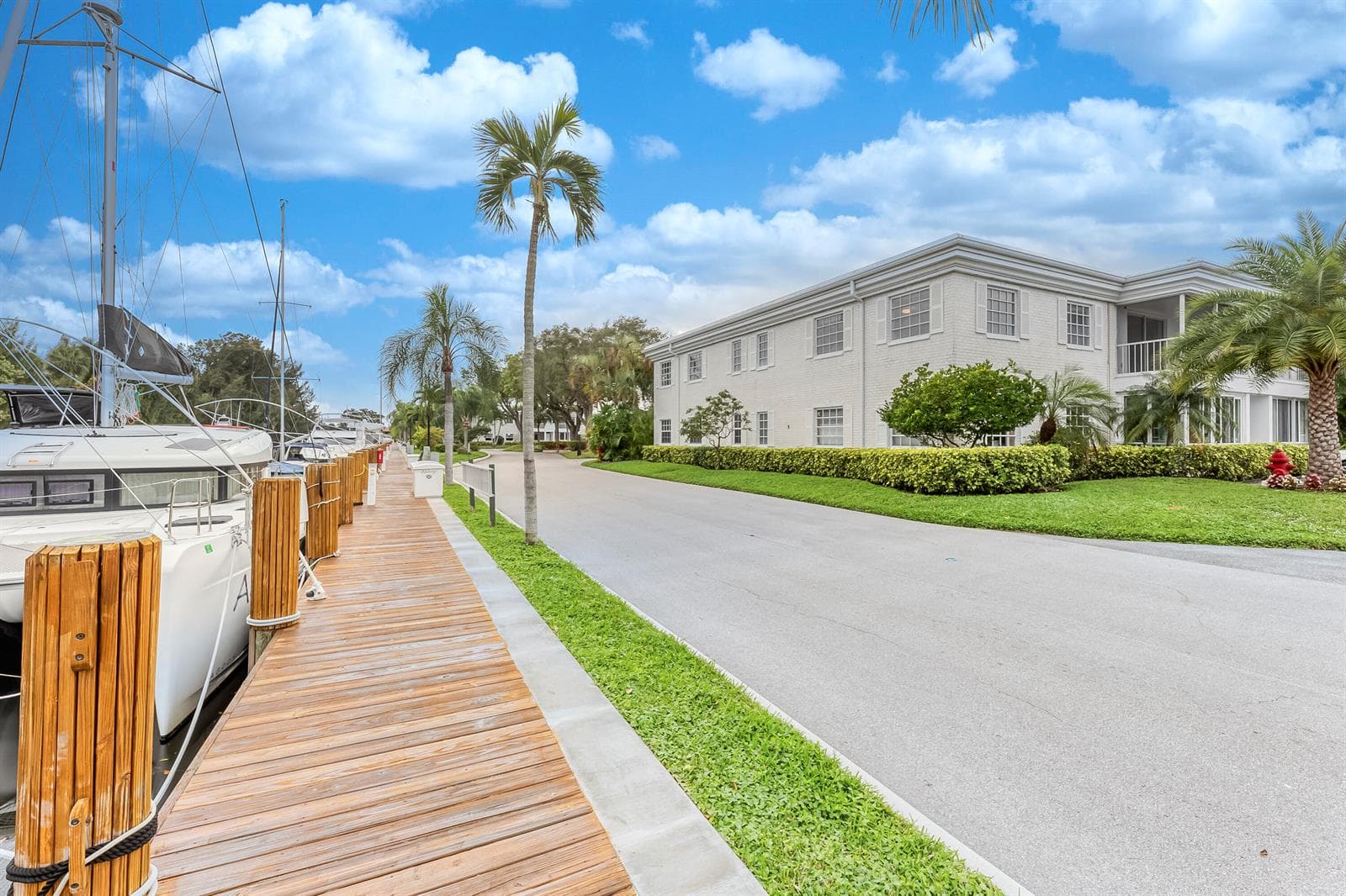 6299 Bay Club Drive 3 photo 14