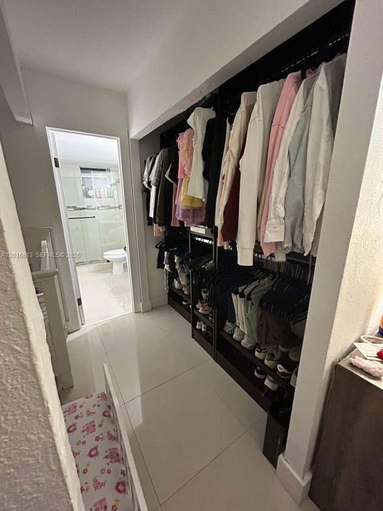 2903 N Miami Beach Blvd 906 photo 16