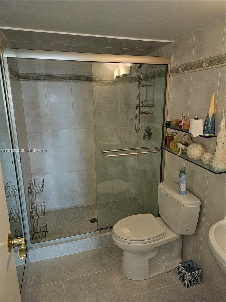 2049 S Ocean Dr PH1 photo 23