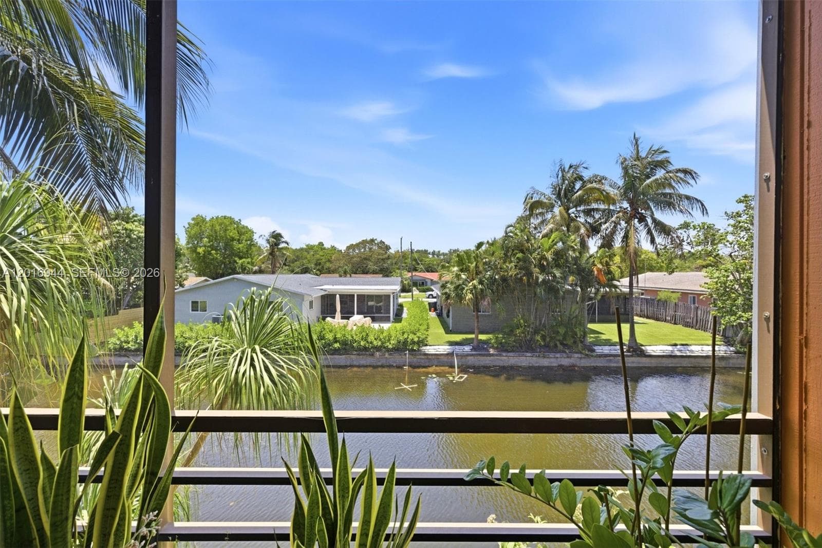 111 Royal Park Dr 2E photo 15