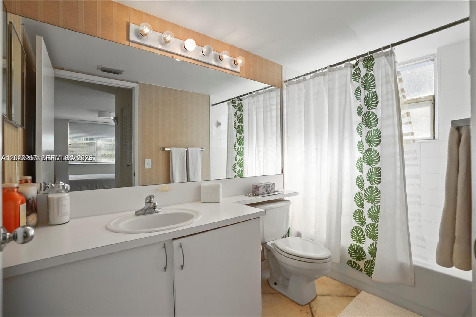 19555 E Country Club Dr 8502 photo 12