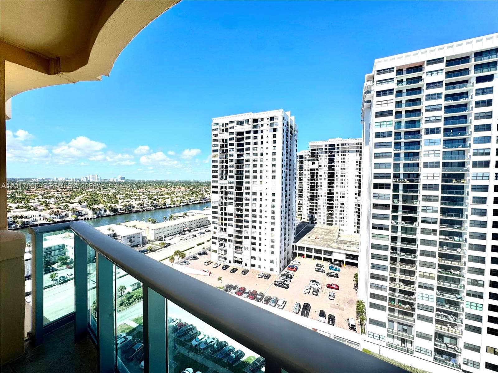 2501 S Ocean Dr PH4 photo 8