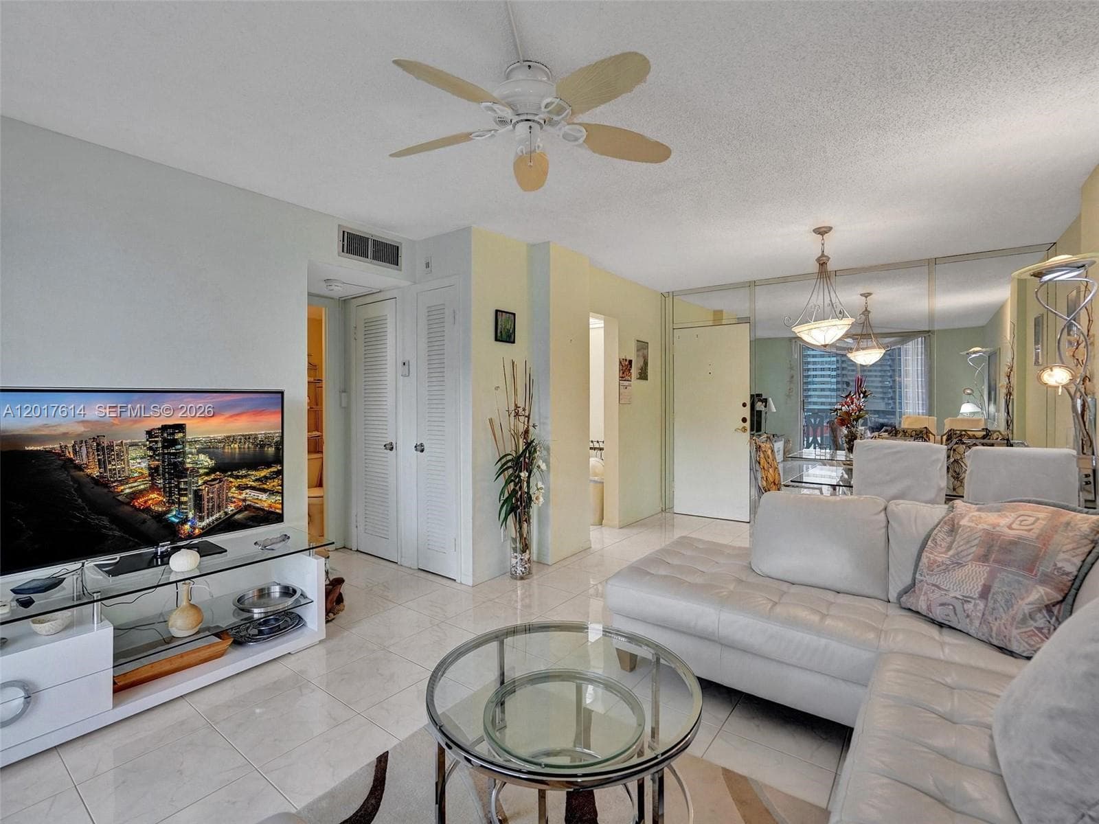 3113 S Ocean Dr 603 photo 17