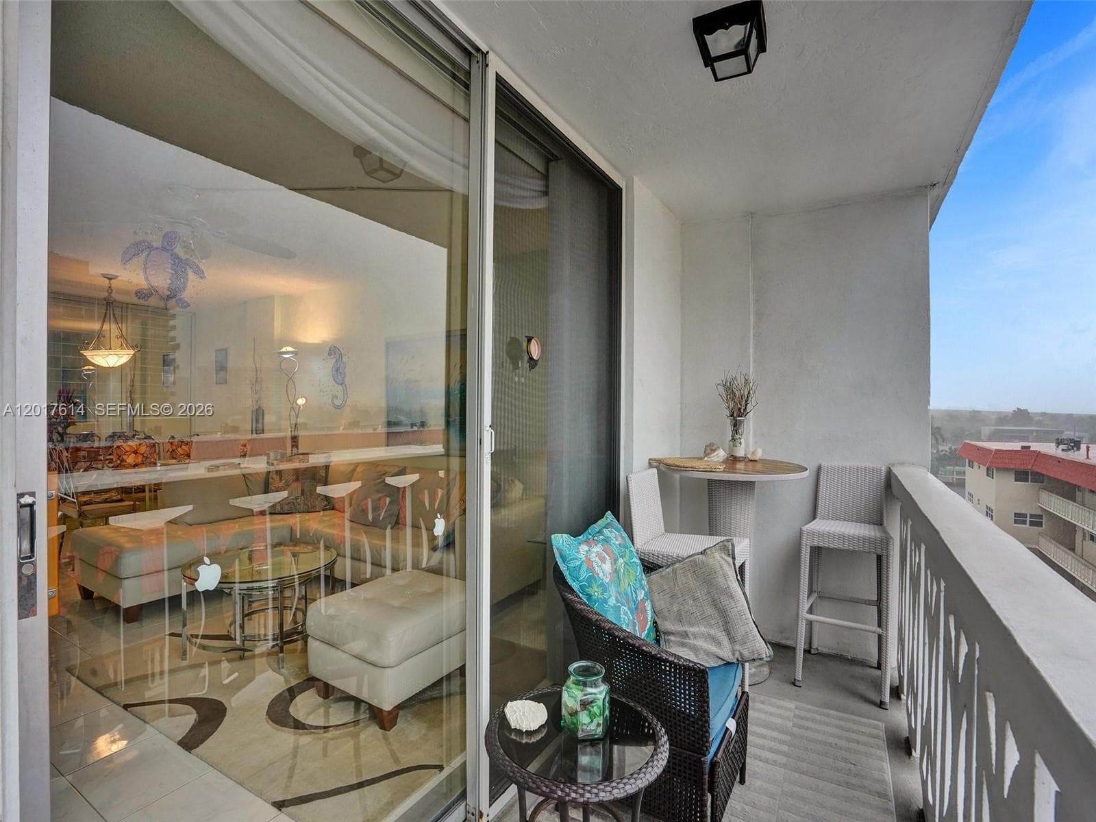 3113 S Ocean Dr 603 photo 9