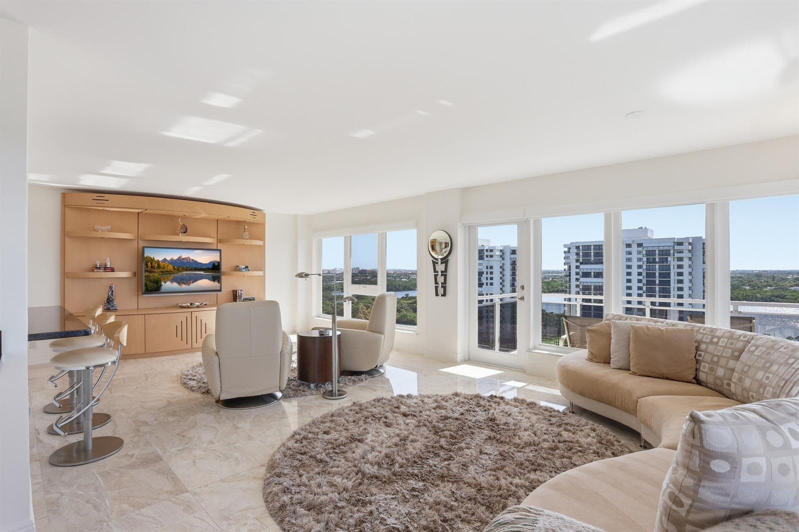 2066 N Ocean Boulevard 14nw photo 17