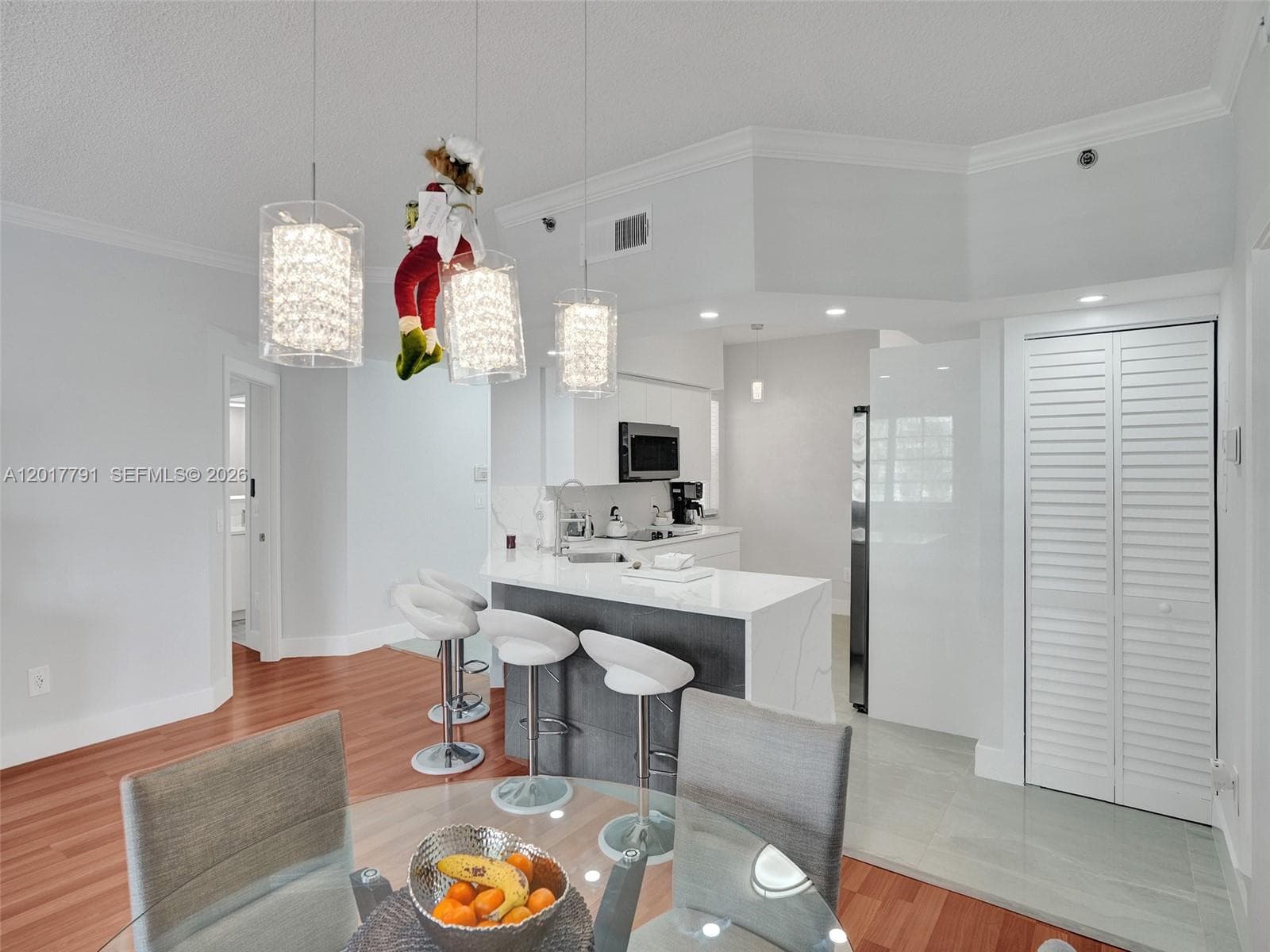 3245 NE 184th St 13305 photo 19