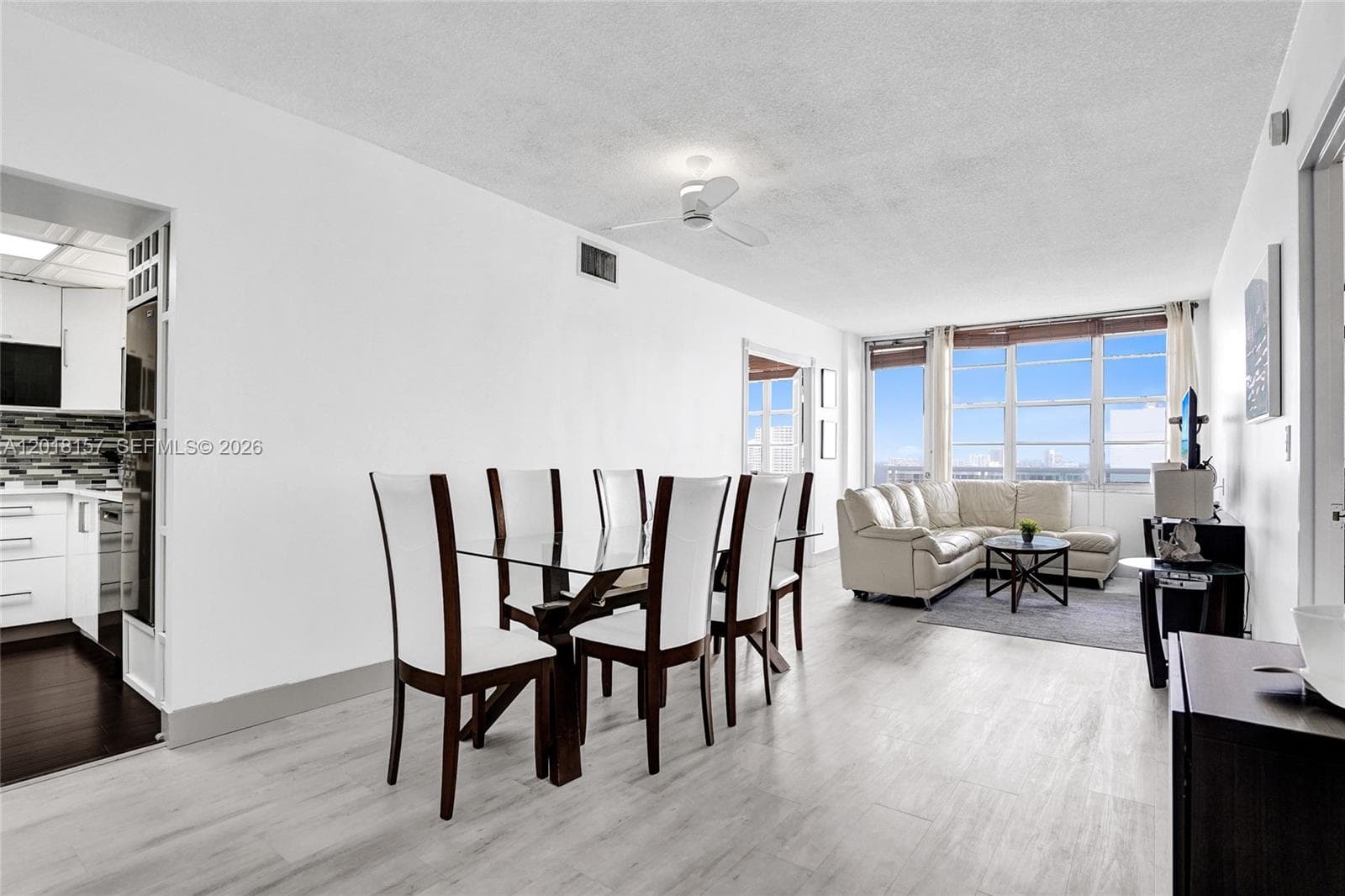 3725 S Ocean Dr 1419 photo 5