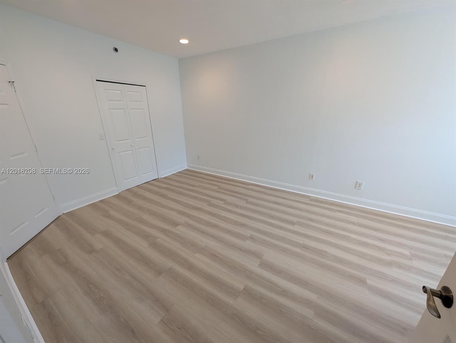 7306 photo 16