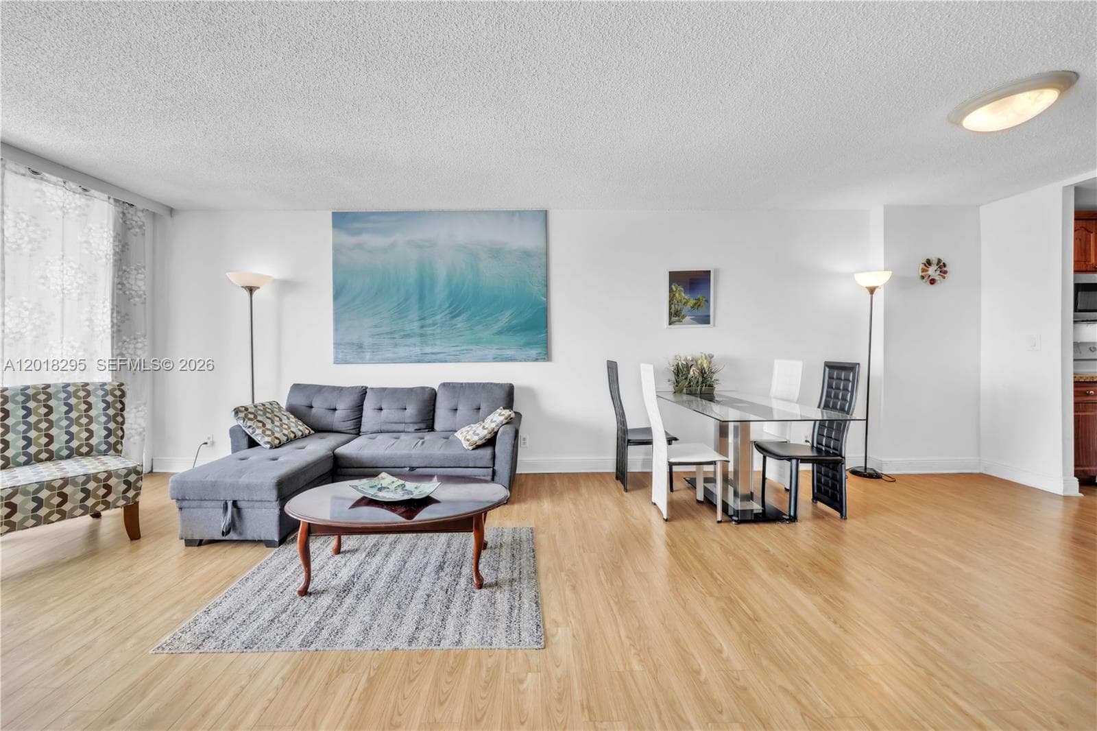 2101 S Ocean Dr 1506(AVAILABLE NOW) photo 3
