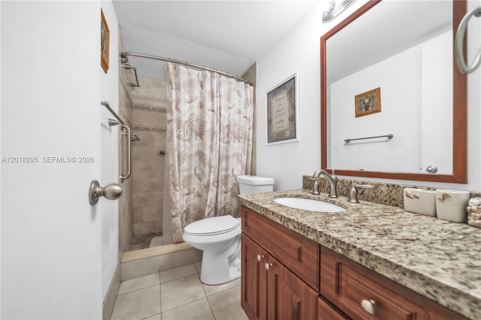 2101 S Ocean Dr 1506(AVAILABLE NOW) photo 9