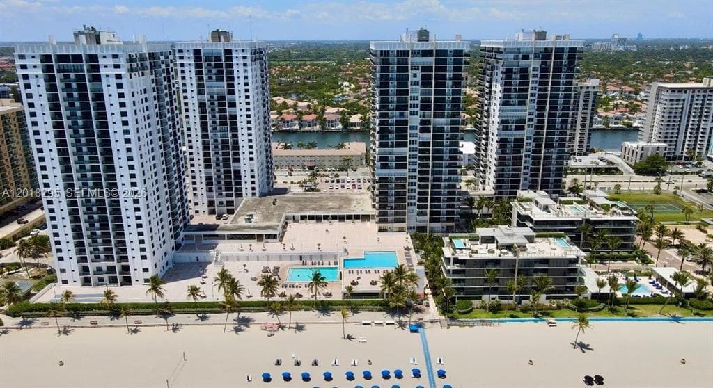 2101 S Ocean Dr 1506(AVAILABLE NOW) photo 19