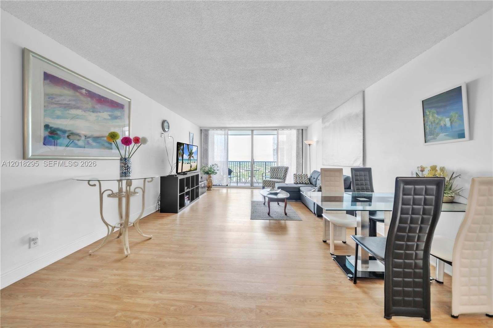 2101 S Ocean Dr 1506(AVAILABLE NOW) photo 4