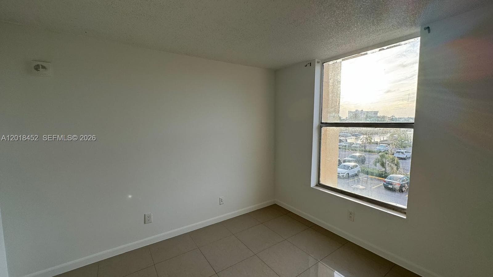 2020 NE 135th St 303 photo 12