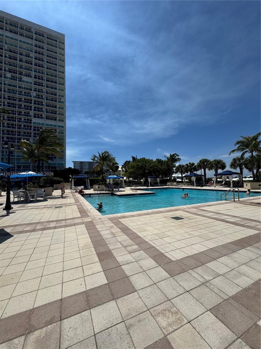 2100 Ocean Ln 2308 photo 12