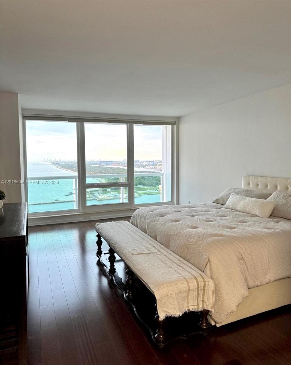 2100 Ocean Ln 2308 photo 8
