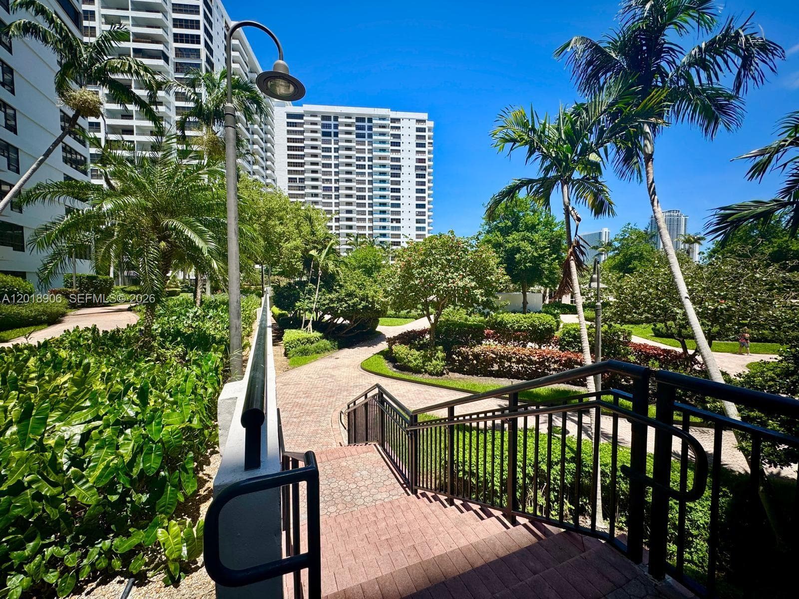 600 Three Islands Blvd 920 (AVAILABLE NOW) photo 9