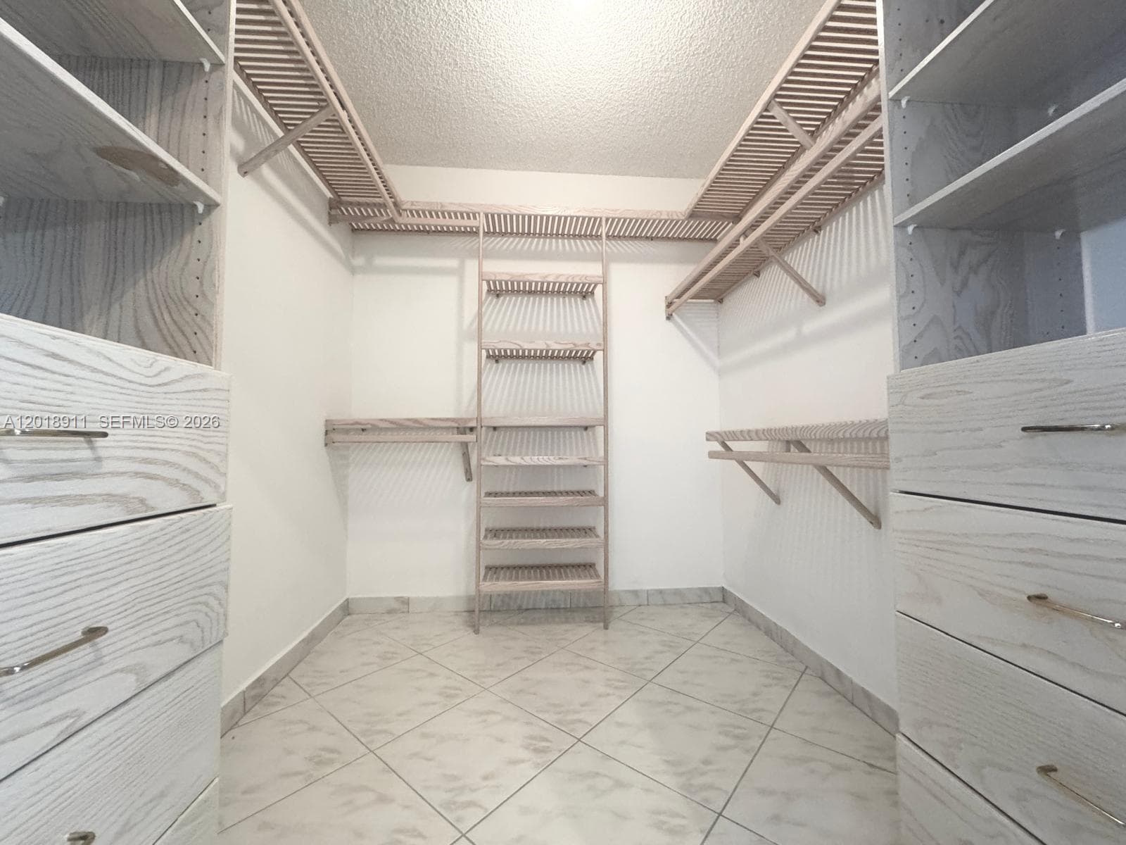 3800 S Ocean Dr 1114 (AVAILABLE NOW) photo 22