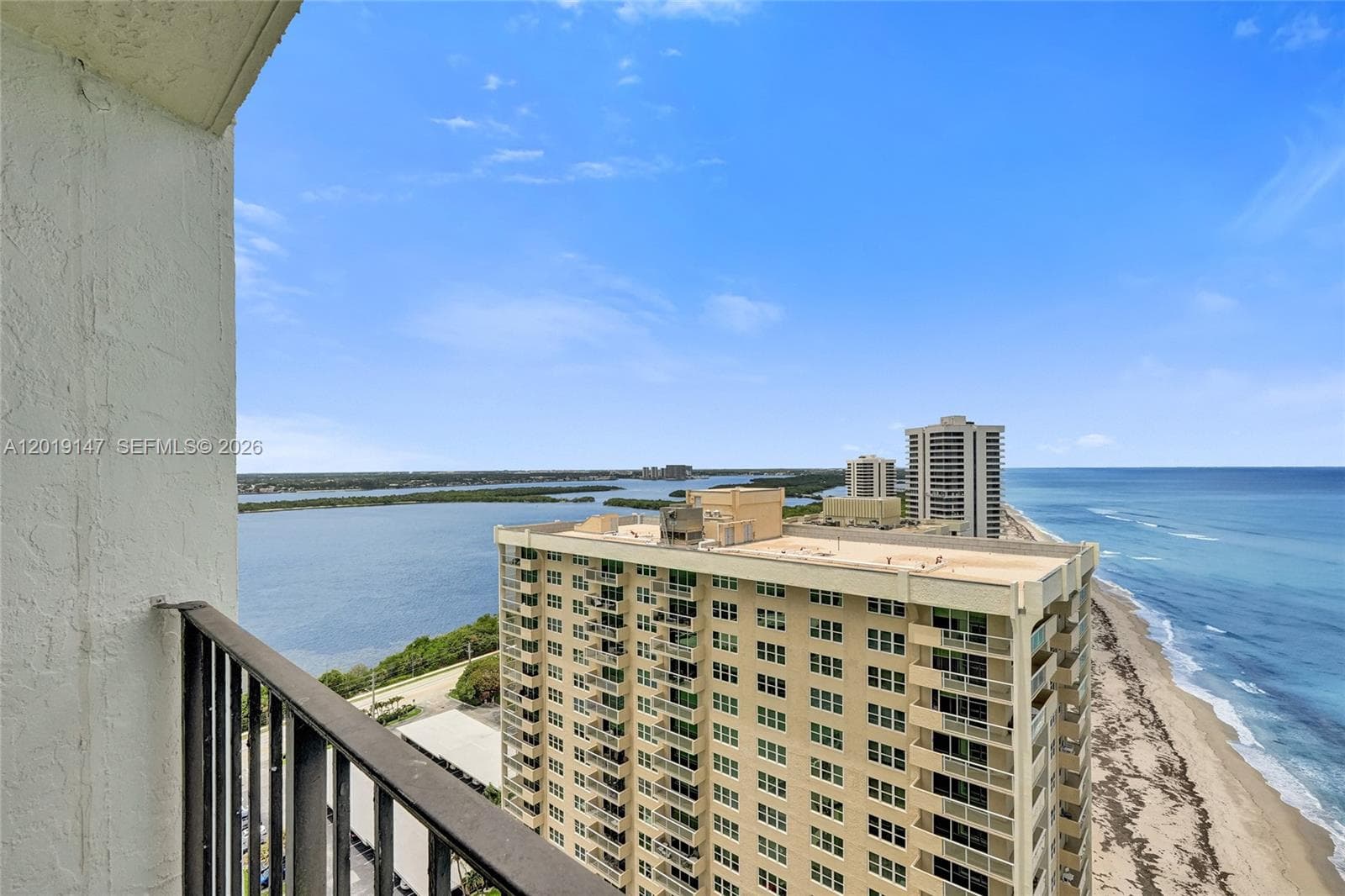 5420 Ocean Dr 2201 photo 23